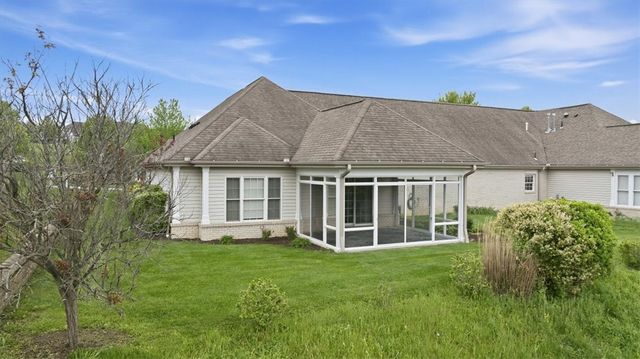 243 Hytyre Farms Dr, West Deer, PA 15044