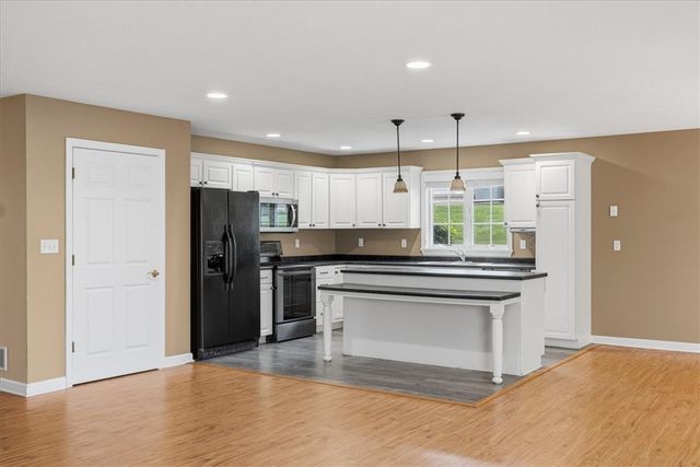 243 Hytyre Farms Dr, West Deer, PA 15044