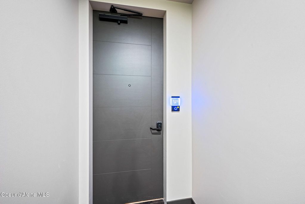 116 S 3RD ST, 505, Coeur d'Alene, ID 83814 photo 4