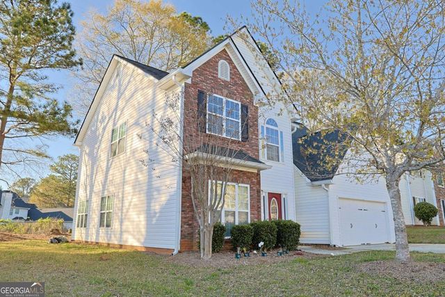 910 Lakeside Court, Loganville, GA 30052