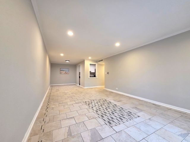 5001 Carriage Way Drive 116, Rolling Meadows, IL 60008