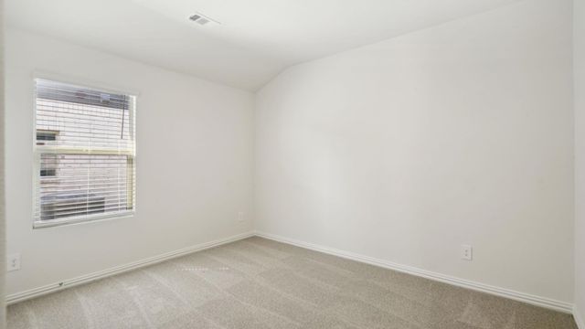 6624 Valley Lake Lane, Fort Worth, TX 76036