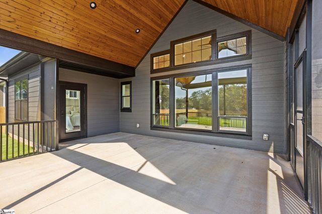 208 Forest Park Drive, Simpsonville, SC 29681