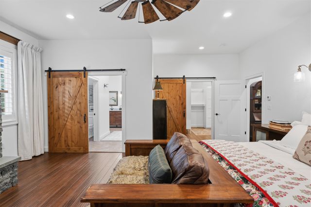 158 Pinecrest Road, Litchfield, NH 03052