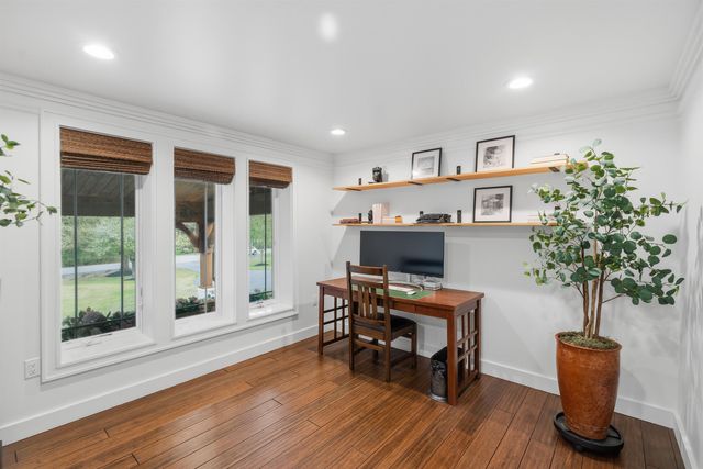158 Pinecrest Road, Litchfield, NH 03052