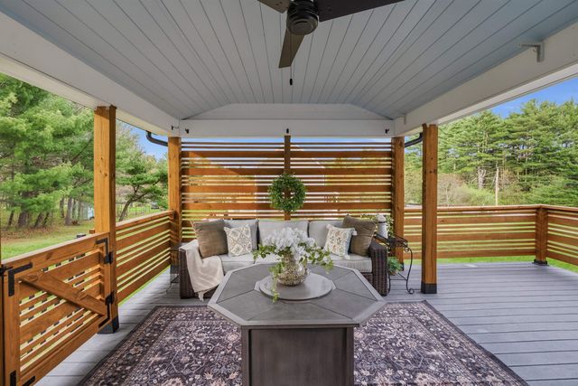 158 Pinecrest Road, Litchfield, NH 03052