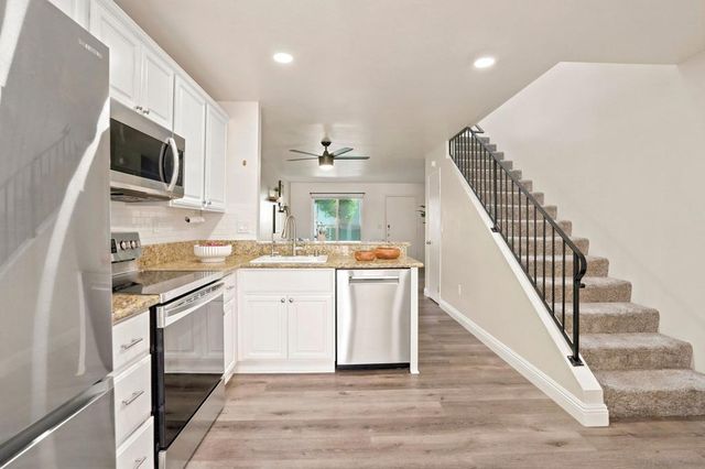6594 Bell Bluff, San Diego, CA 92119