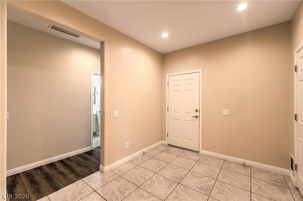 7148 Crescentville Avenue, Las Vegas, NV 89131 — photo 5