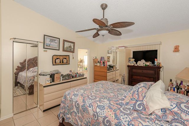 2019 NW 55th Terrace, Lauderhill, FL 33313