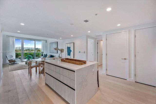 9201 E Bay Harbor Dr 503, Bal Harbour, FL 33154