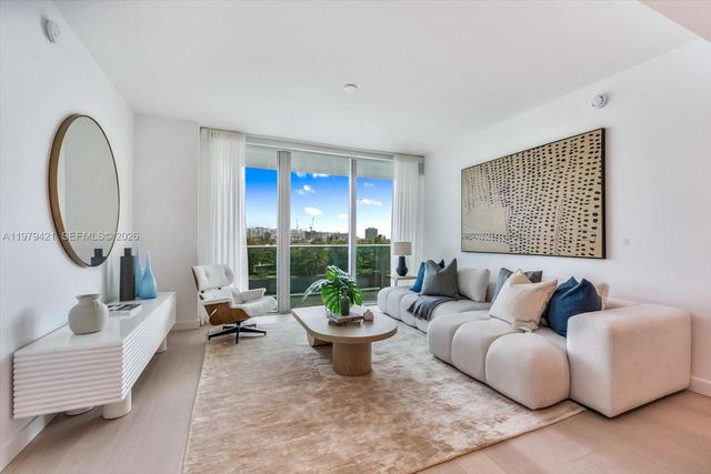 9201 E Bay Harbor Dr 503, Bal Harbour, FL 33154