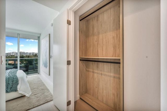 9201 E Bay Harbor Dr 503, Bal Harbour, FL 33154