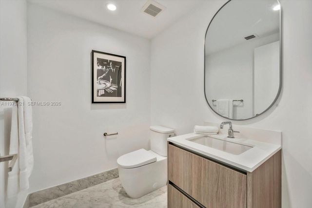 9201 E Bay Harbor Dr 503, Bal Harbour, FL 33154