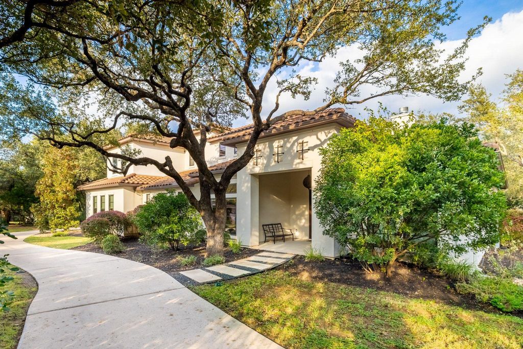 4720 Rockcliff RD 1, Austin, TX 78746