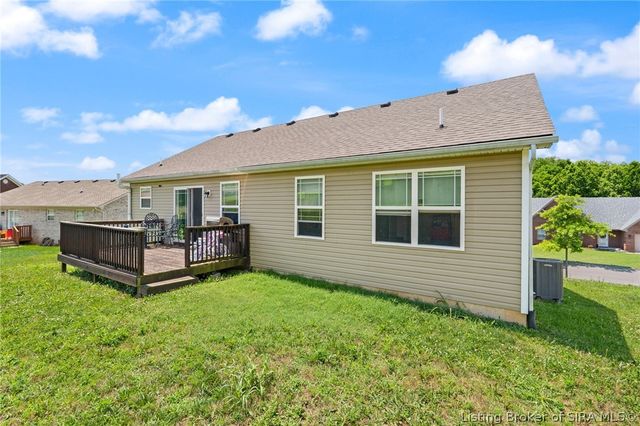 2814 Rolling Creek Drive, Jeffersonville, IN 47130