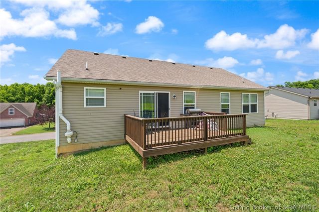 2814 Rolling Creek Drive, Jeffersonville, IN 47130