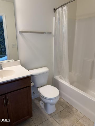 516 Skymont Drive, Holly Springs, NC 27540