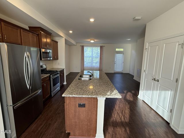 516 Skymont Drive, Holly Springs, NC 27540