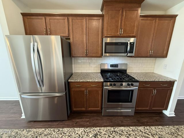 516 Skymont Drive, Holly Springs, NC 27540