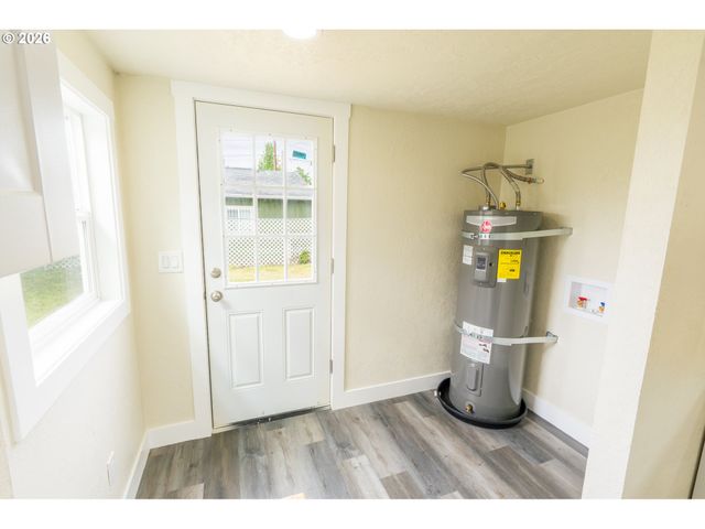 1925 Ne LIBERTY St, Salem, OR 97301