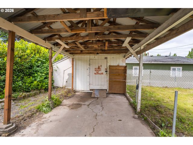 1925 Ne LIBERTY St, Salem, OR 97301