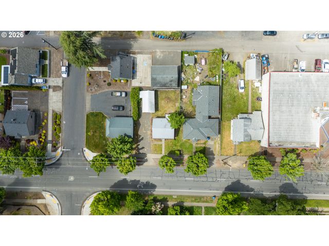 1925 Ne LIBERTY St, Salem, OR 97301