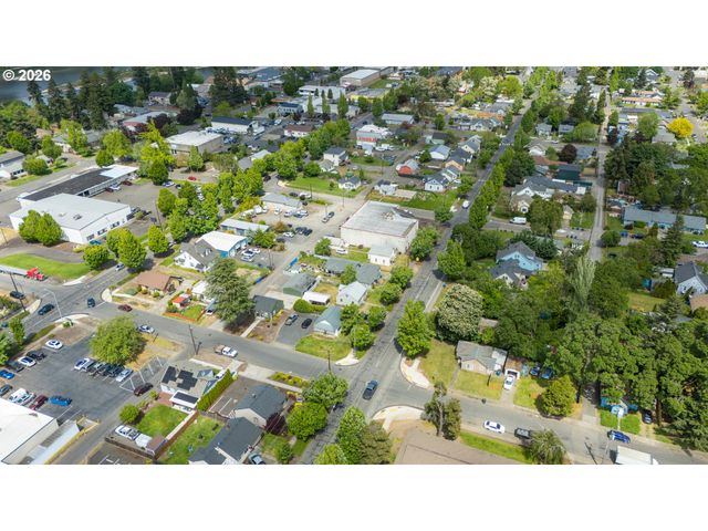 1925 Ne LIBERTY St, Salem, OR 97301