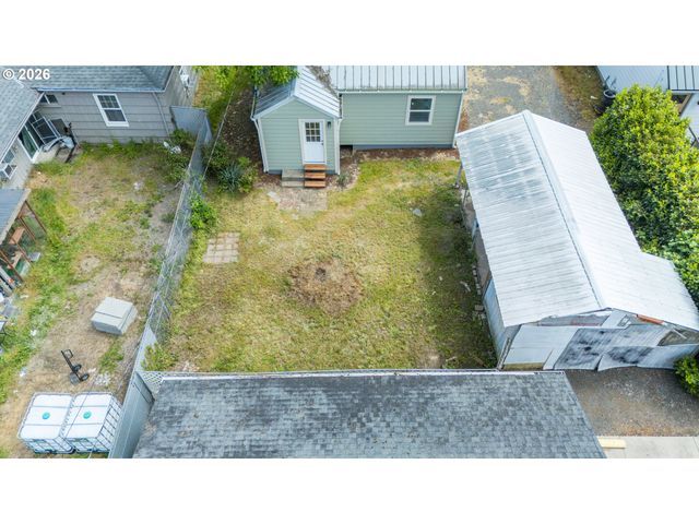 1925 Ne LIBERTY St, Salem, OR 97301