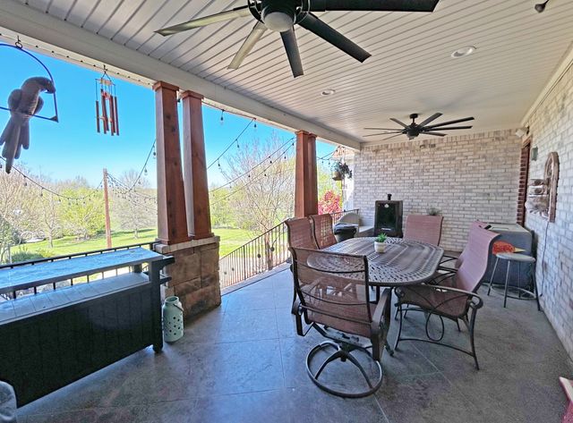 110 Giles Ln, Gallatin, TN 37066