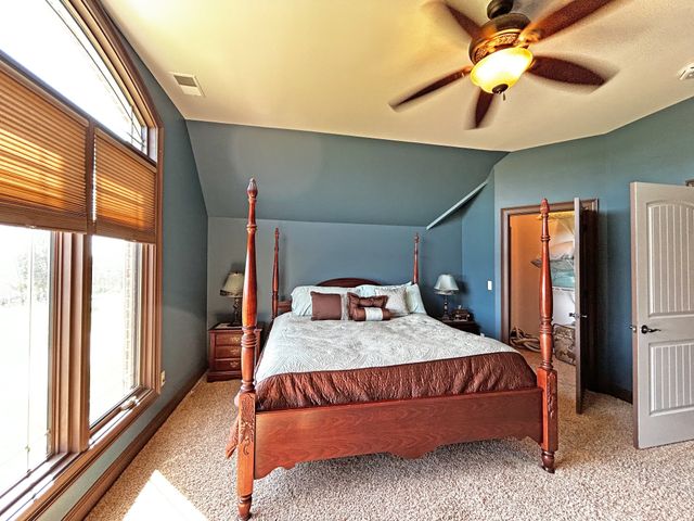 110 Giles Ln, Gallatin, TN 37066