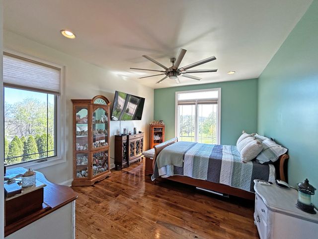 110 Giles Ln, Gallatin, TN 37066