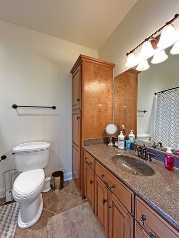 110 Giles Ln, Gallatin, TN 37066