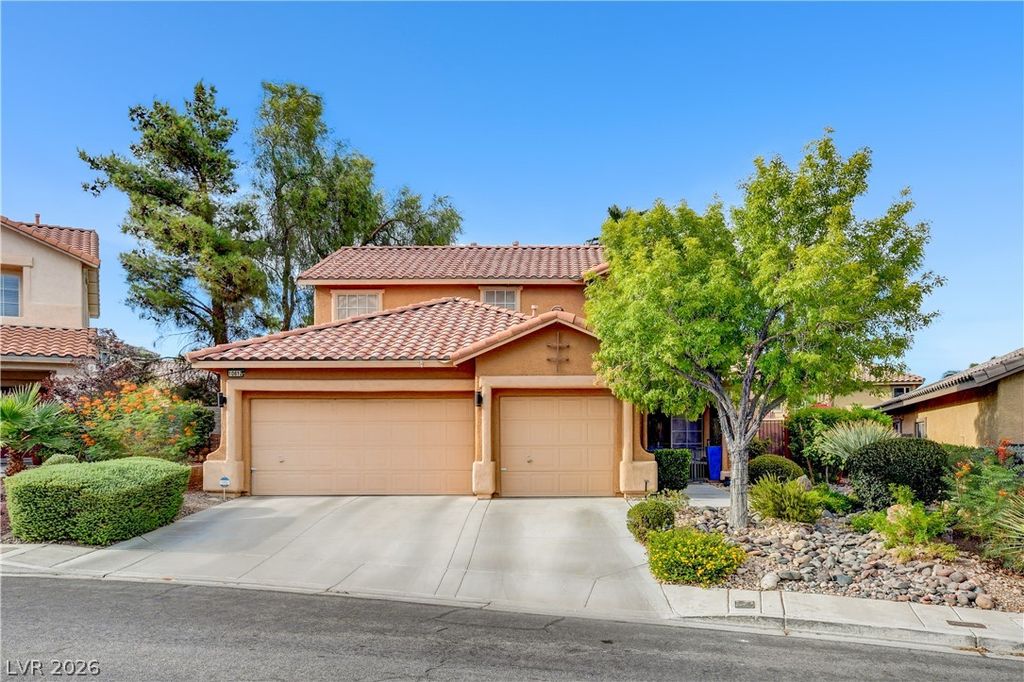 10612 Royal Willow Place, Las Vegas, NV 89144 — photo 4