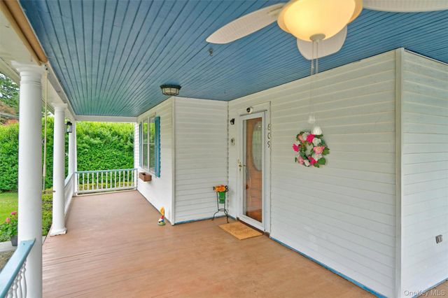 609 Stage Road, Monroe, NY 10950
