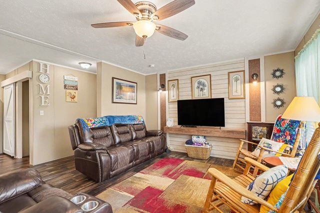 160 Genesis Dr, Georgetown, SC 29440