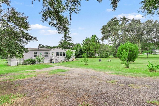 160 Genesis Dr, Georgetown, SC 29440