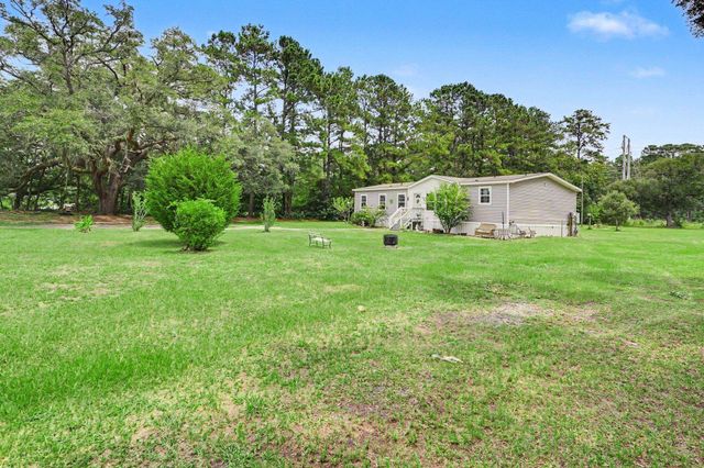 160 Genesis Dr, Georgetown, SC 29440