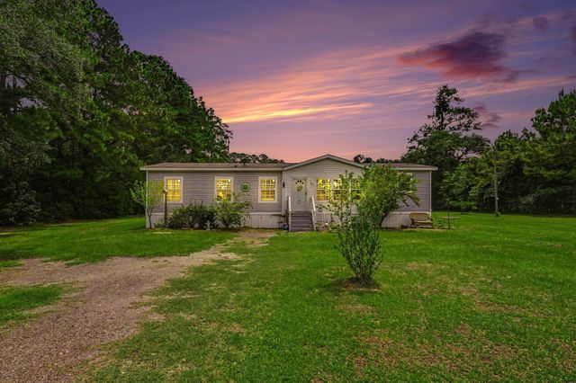 160 Genesis Dr, Georgetown, SC 29440