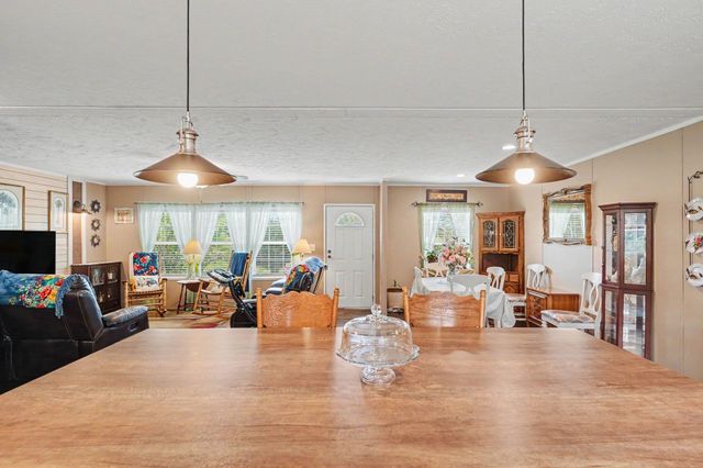 160 Genesis Dr, Georgetown, SC 29440