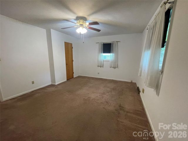 3209 Greenwood Park Circle, Albemarle, NC 28001