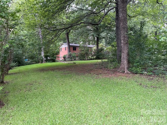 3209 Greenwood Park Circle, Albemarle, NC 28001