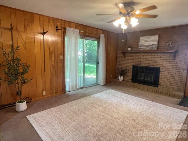 3209 Greenwood Park Circle, Albemarle, NC 28001