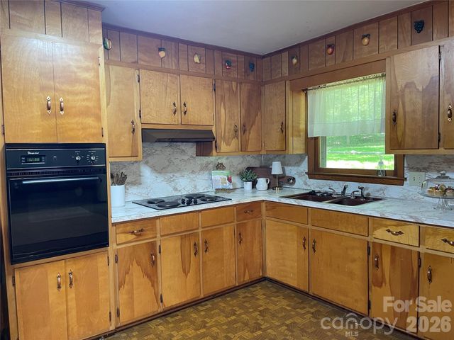 3209 Greenwood Park Circle, Albemarle, NC 28001