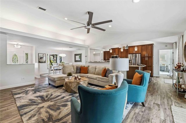 9711 BRADEN RUN, Bradenton, FL 34202