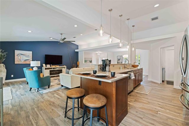 9711 BRADEN RUN, Bradenton, FL 34202