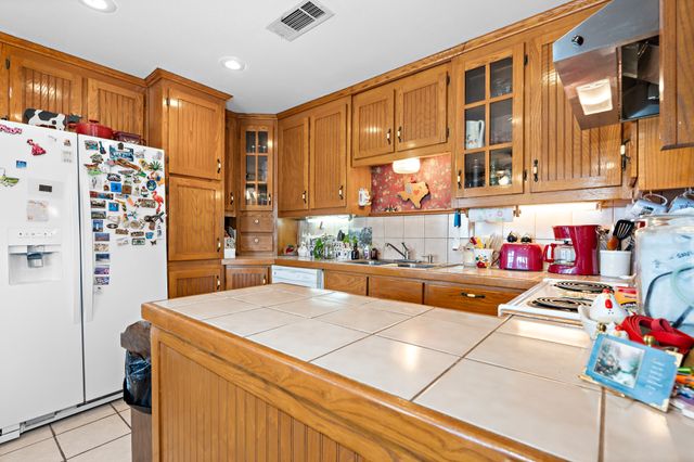 1817 Lcr 182 Road, Coolidge, TX 76635