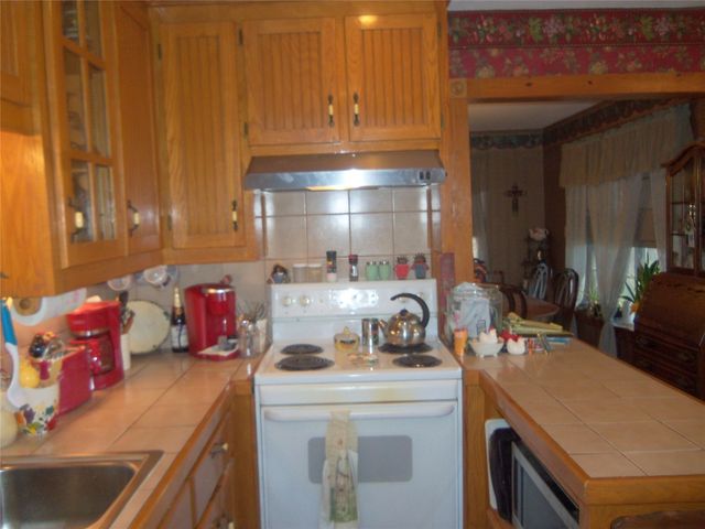 1817 Lcr 182 Road, Coolidge, TX 76635