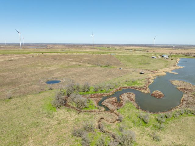 1817 Lcr 182 Road, Coolidge, TX 76635