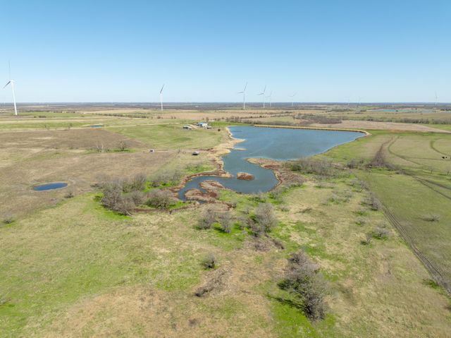 1817 Lcr 182 Road, Coolidge, TX 76635