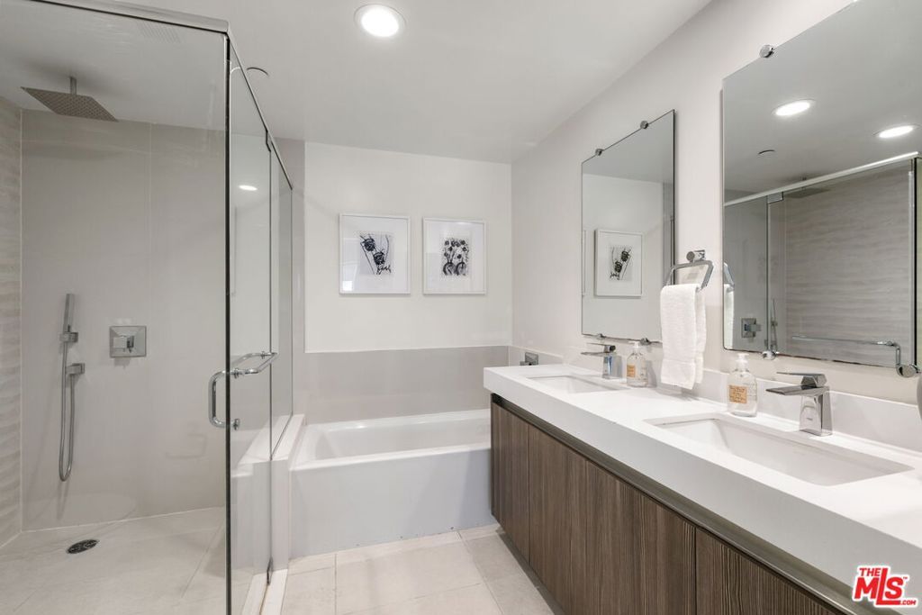 Image 17 of property listing at 10269 Santa Monica Boulevard, Los Angeles, CA 90067